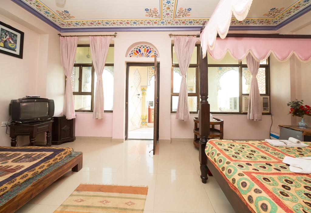 Hotel Moon Light Palace Jaipur Exterior photo